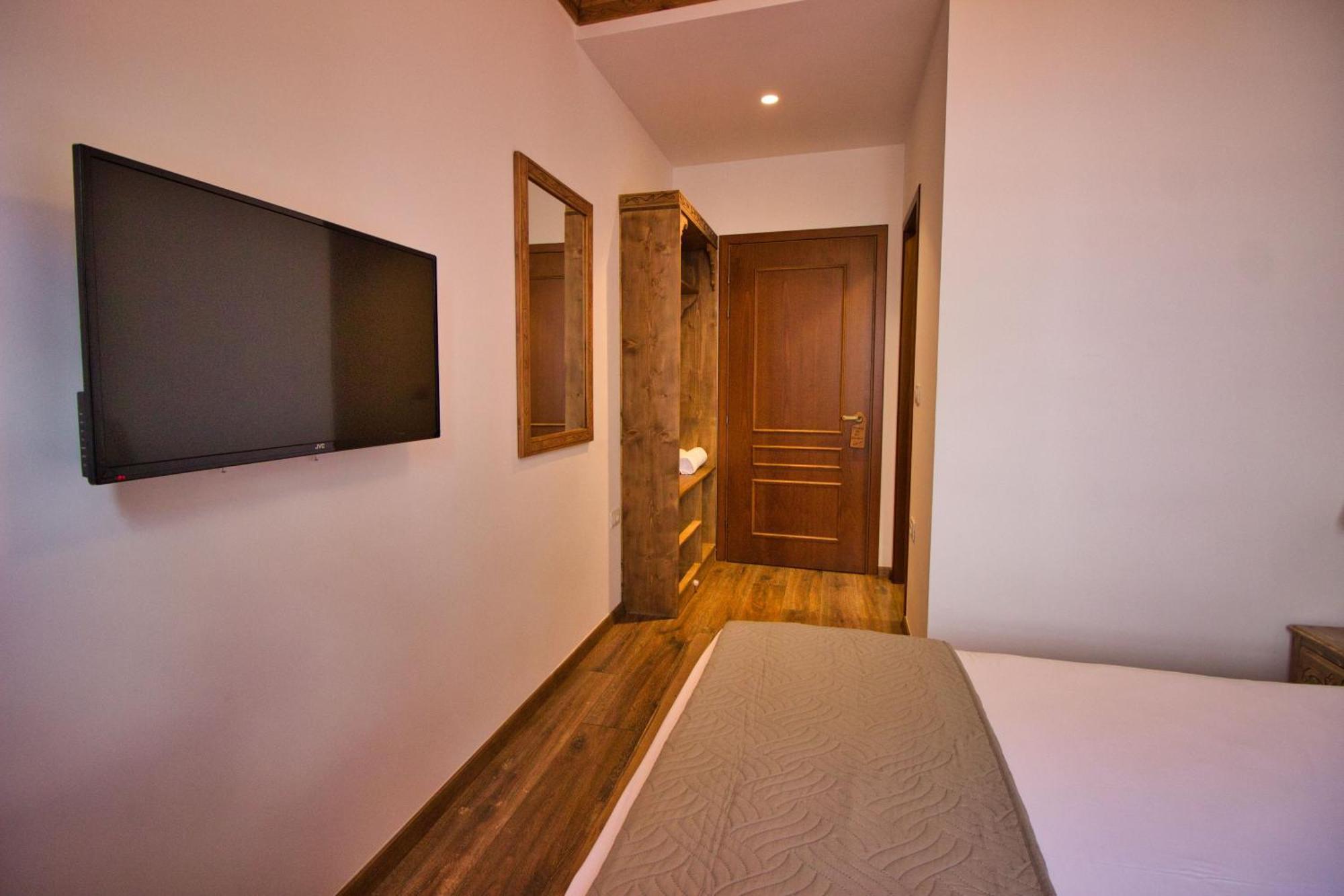 4 Hotel Gjirokastër