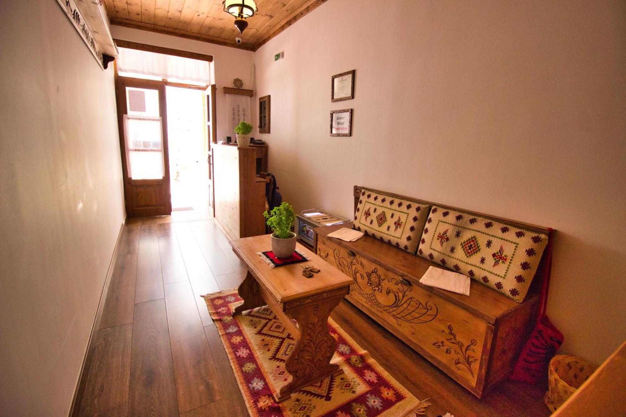 Hotel 4 Gjirokastër